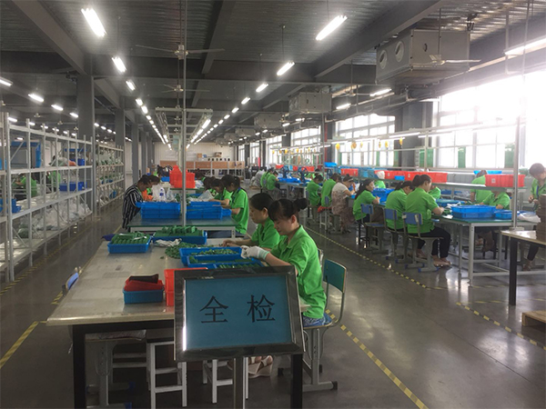 如何選擇一家優(yōu)質(zhì)的插拔式端子臺(tái)？選擇質(zhì)量好的插拔式端子臺(tái)的三個(gè)要素